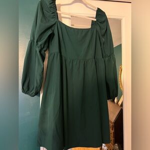 Elegant Green Long Sleeve Dress
